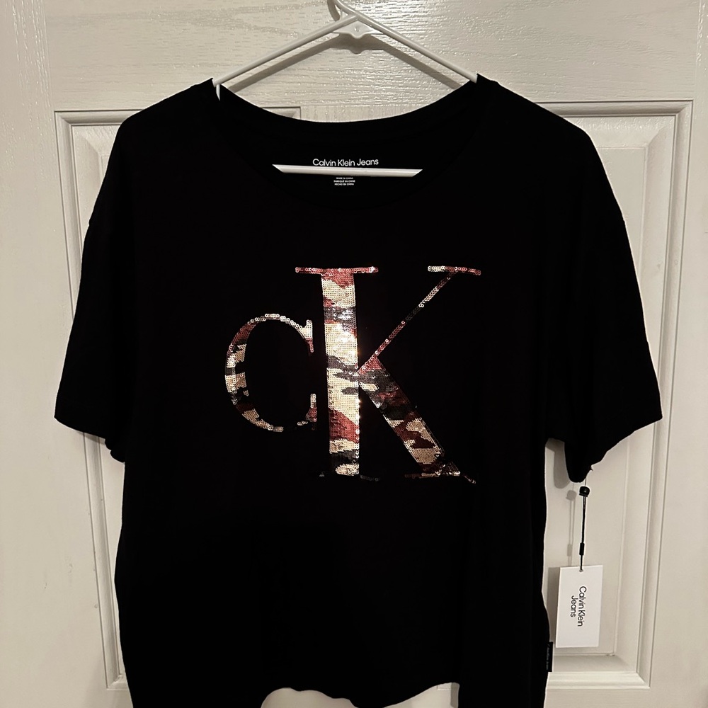Calvin Klein Black women’s T shirt